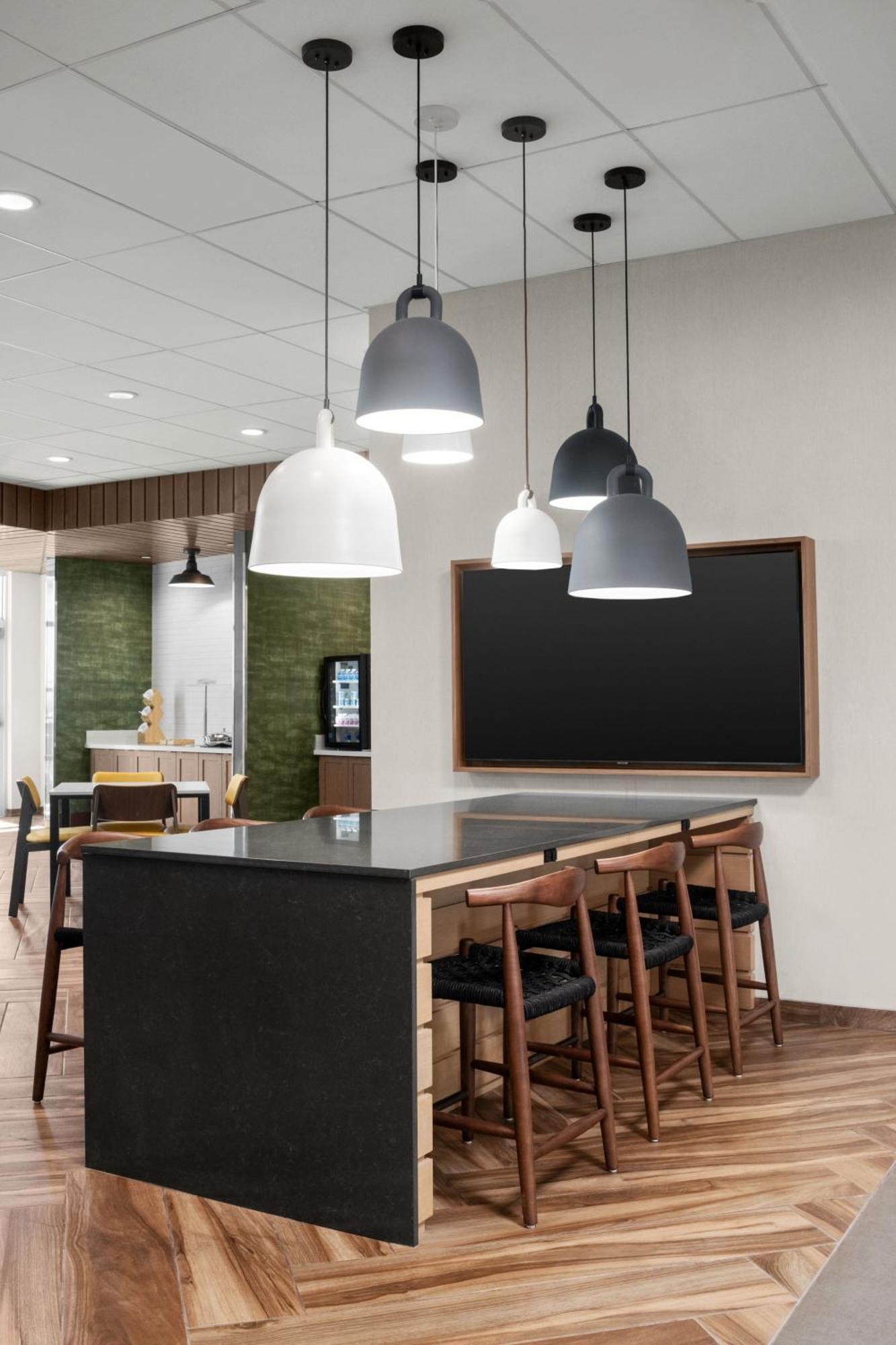 Fairfield By Marriott Inn & Suites Victorville Esterno foto